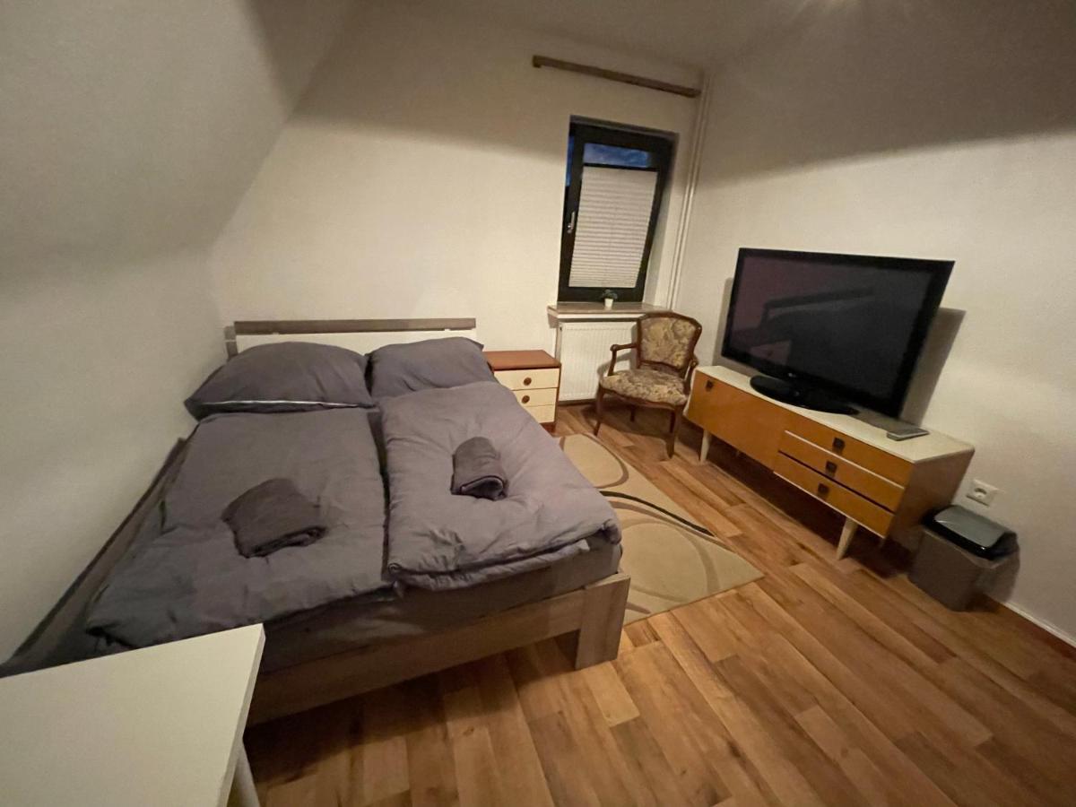 Schones Einfaches Zimmer In Cloppenburg-Nord Kültér fotó
